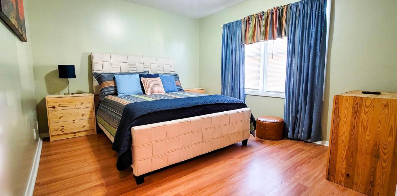 Great 2 Bedroom Condo,Free Parking,Easy Commute. 어빙턴 외부 사진